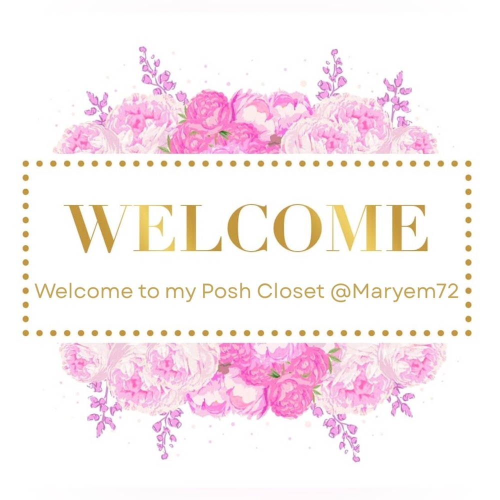 Welcome to my closet! My name is Mary Nieto! Nice to meet you!